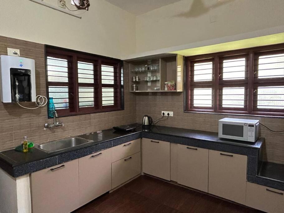 Sharvari Home Stay 우두피 외부 사진